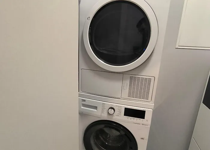 Dombox - Stylish 2 Bedroom In Center - Free Garage * ソフィア