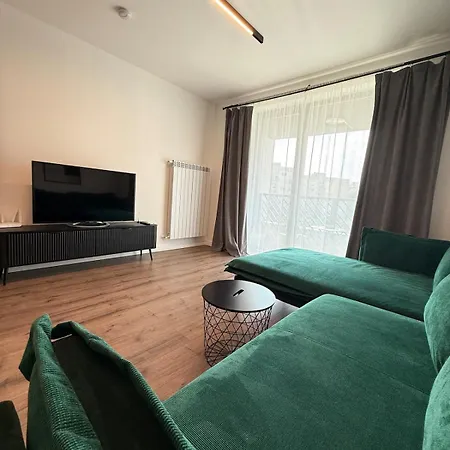Luxury 2br - Free Garage - Walk To Vitosha - 2 Bathrooms - New Building Apartmán *