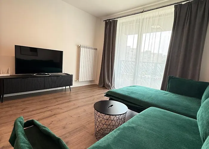 Dombox - Stylish 2 Bedroom In Center - Free Garage Lejlighed *